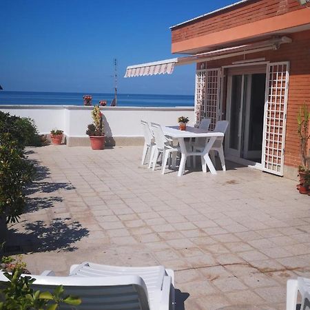 Blu Oceano Casa Vacanze ตอร์วายานีกา ภายนอก รูปภาพ